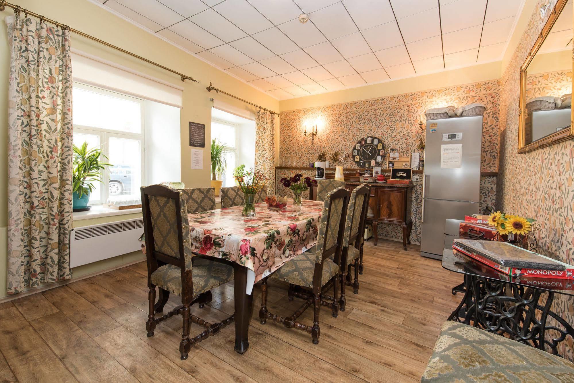 Oldhouse Hostel Tallinn Luaran gambar
